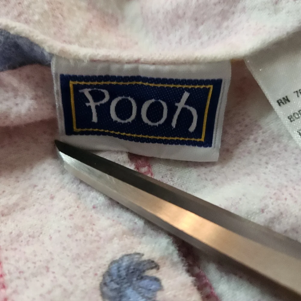 Vintage Winnie The Pooh 1 Piece Pajama Flannel Womens Size XL 4 Button Disney - Picture 5 of 7